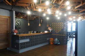 Гостиница Silom Space Hostel  Бангкок